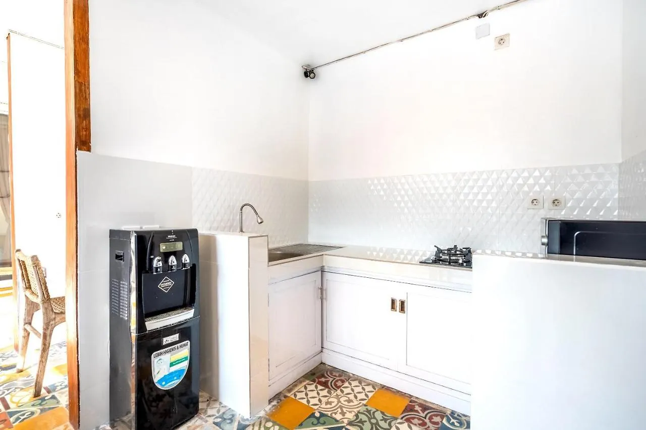 بيت ضيافة Lumturi House - Centrally Located سمينياك إندونيسيا